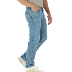 Lee® Mens Legendary Stretch Fabric Relaxed Fit Straight Jean
