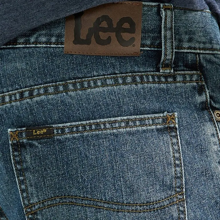 Lee® Mens Legendary Stretch Fabric Relaxed Fit Straight Jean