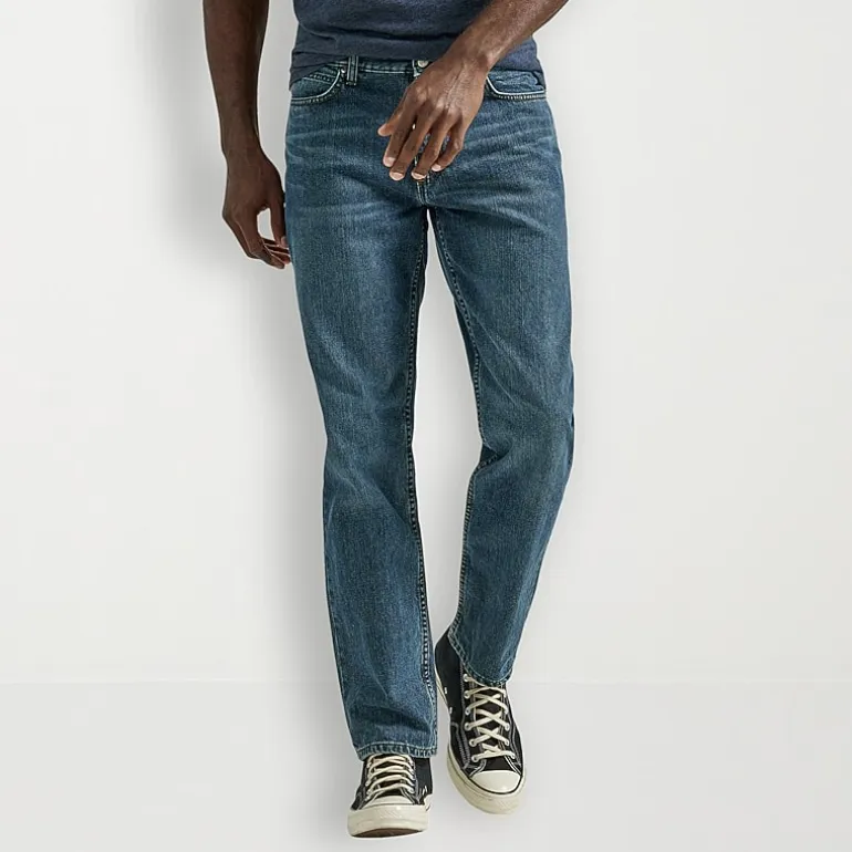 Lee® Mens Legendary Stretch Fabric Relaxed Fit Straight Jean