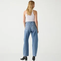 Levi's® Women's Cinch Barrel Jeans