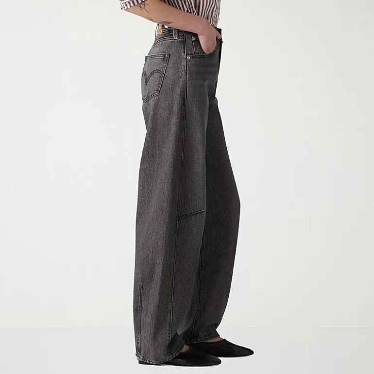 Levi's® Women's Cinch Barrel Jeans