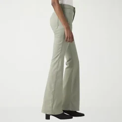 Levi's® Womens 726™ Flare Leg Jean