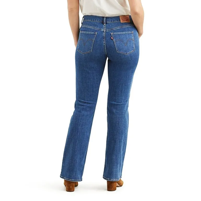 Levi's® Womens Mid Rise Classic Bootcut Jean