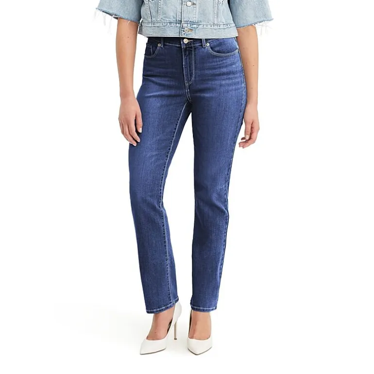 Levi's® Womens Mid Rise Classic Straight Jean