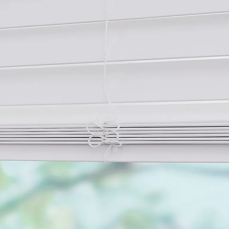 LEVOLOR Basics 2" Cordless Faux Wood Blind