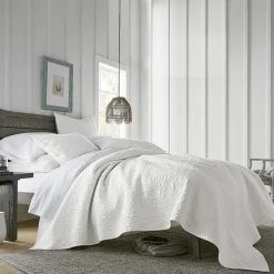 Linden Street Addison Quilt