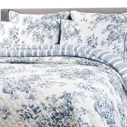 Linden Street Haven Toile Quilt