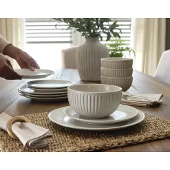 Linden Street Hayward Stoneware 4-pc. Dinner Bowl