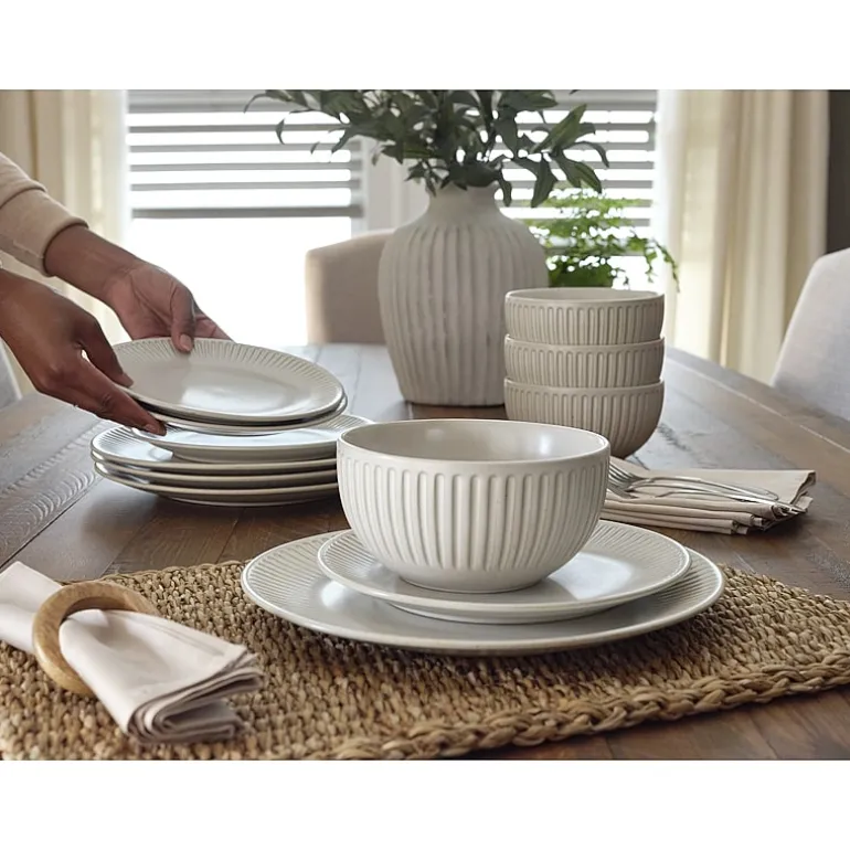 Linden Street Hayward Stoneware Dinner Plate