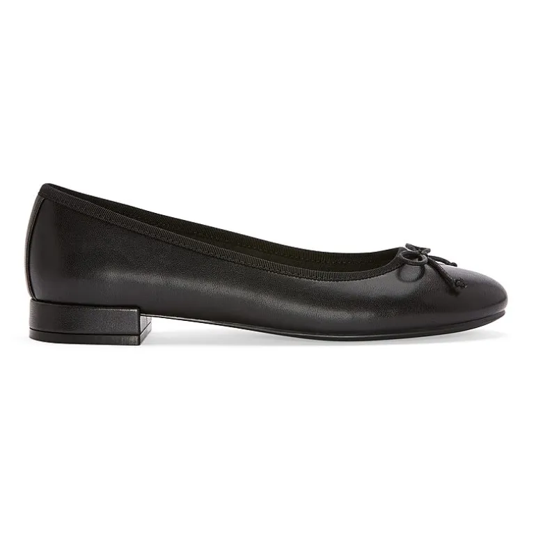 Liz Claiborne Cecil Womens Round Closed Toe Ballet Flats