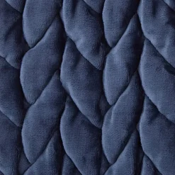 Liz Claiborne Chunky Chevron Throw
