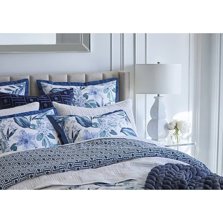 Liz Claiborne Eloise 3-pc. Comforter Set