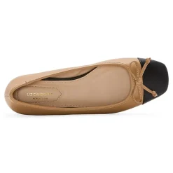 Liz Claiborne Flora Womens Cap Closed Toe Ballet Flats