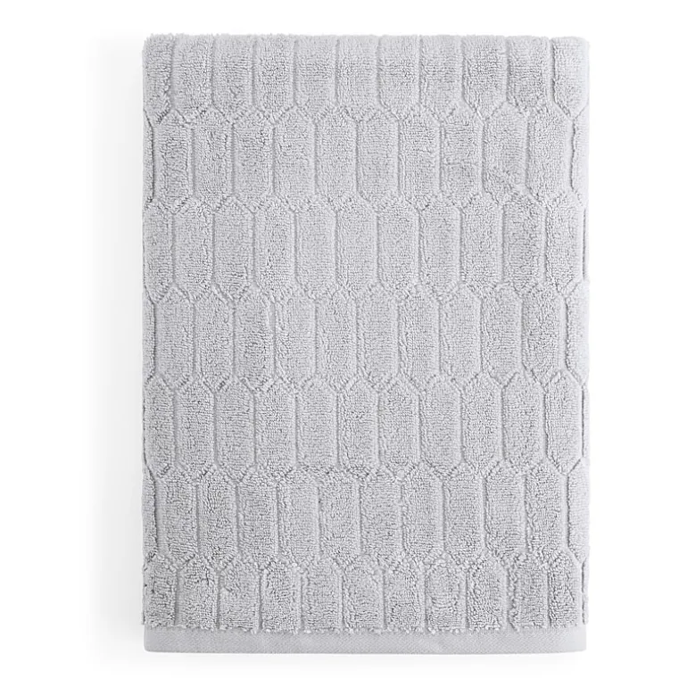 Liz Claiborne Signature Plush Textured Bath Towel