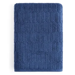Liz Claiborne Signature Plush Textured Bath Towel