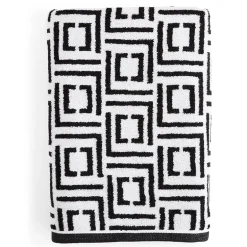 Liz Claiborne Signature Plush Logo Bath Towel