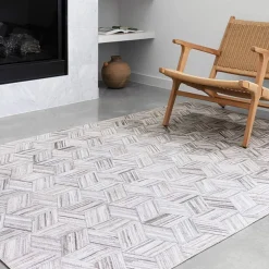 Loloi Maddox Animal Indoor Rectangular Accent Rug