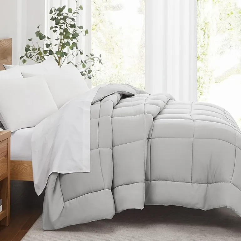 London Fog Ultra Soft Down Alternative Comforter