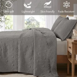 Madison Park Mansfield Oversized Antimicrobial Treated 3pc Bedspread Set