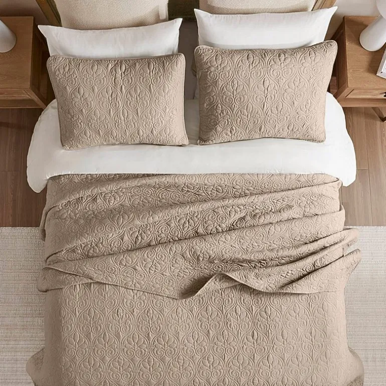 Madison Park Mansfield Oversized Antimicrobial Treated 3pc Bedspread Set
