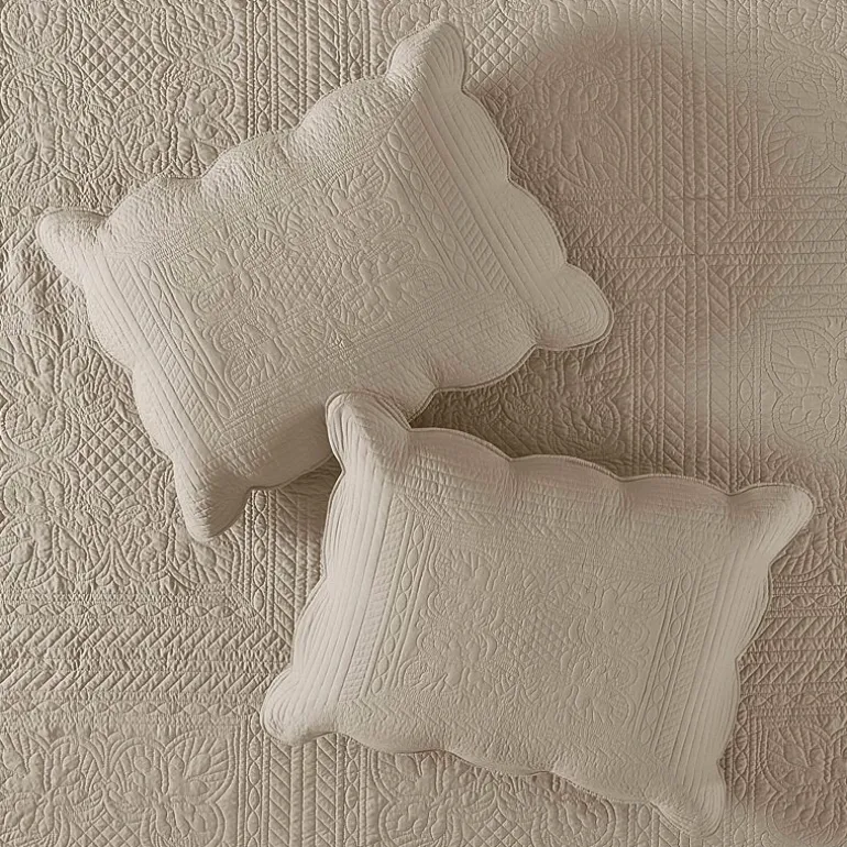 Madison Park Marino 3-Pc Reversible Scalloped Edge Quilt Set
