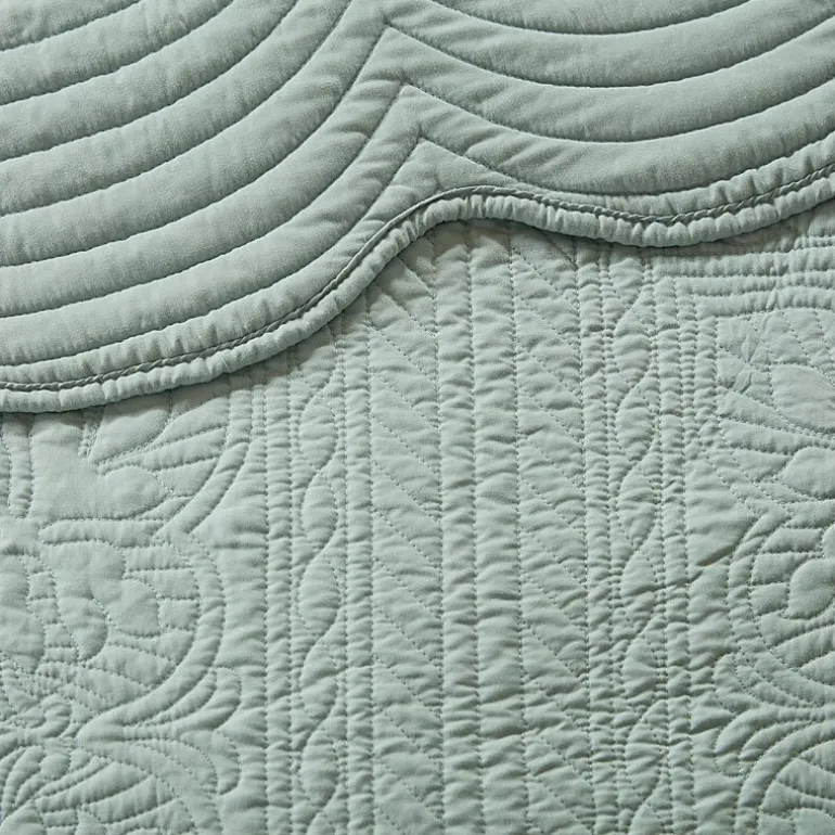 Madison Park Marino 3-Pc Reversible Scalloped Edge Quilt Set