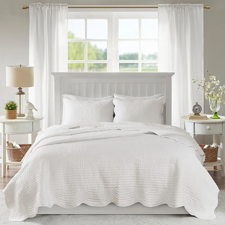 Madison Park Marino 3-Pc Reversible Scalloped Edge Quilt Set