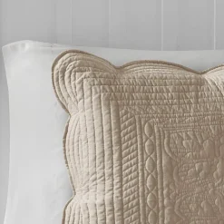Madison Park Marino 3-Pc Reversible Scalloped Edge Quilt Set