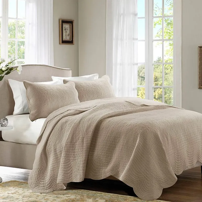 Madison Park Marino 3-Pc Reversible Scalloped Edge Quilt Set