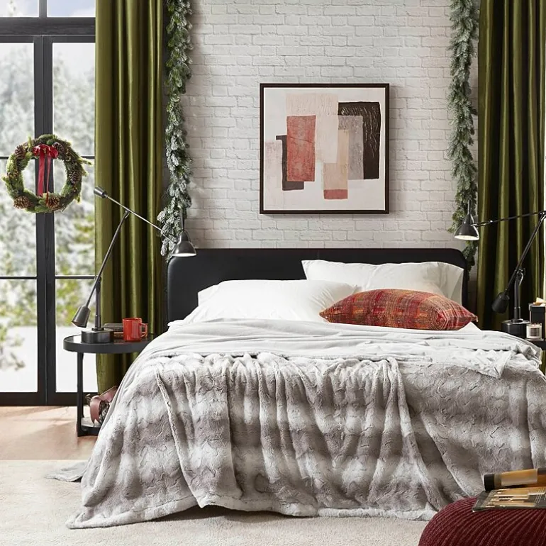 Madison Park Marselle Faux Fur Blanket
