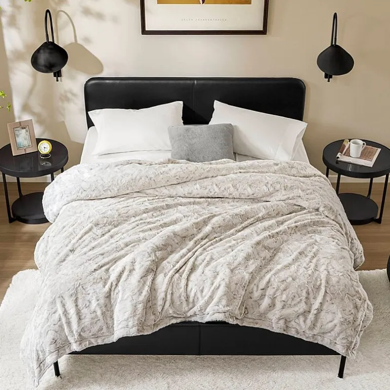 Madison Park Marselle Faux Fur Blanket