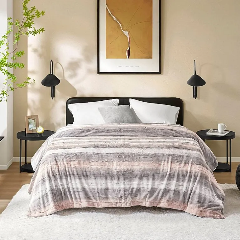 Madison Park Marselle Faux Fur Blanket