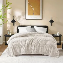 Madison Park Marselle Faux Fur Blanket