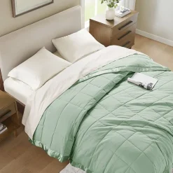 Madison Park Prospect Lightweight Down Alternative Blanket with Satin Trim