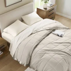 Madison Park Prospect Lightweight Down Alternative Blanket with Satin Trim