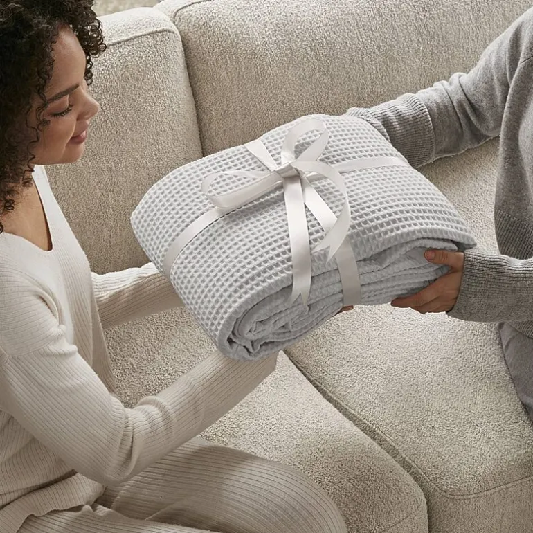 Madison Park Waffle Weave Cotton Lightweight Blanket