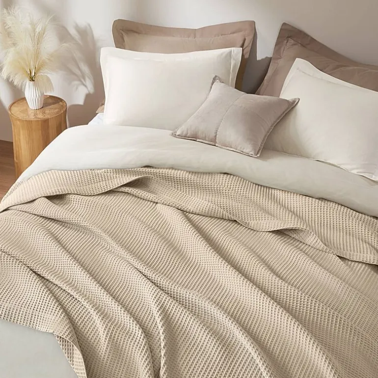 Madison Park Waffle Weave Cotton Lightweight Blanket
