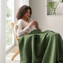 Madison Park Waffle Weave Cotton Lightweight Blanket