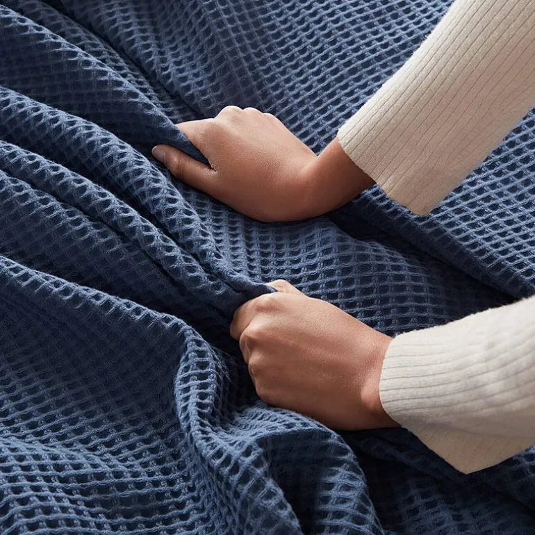 Madison Park Waffle Weave Cotton Lightweight Blanket