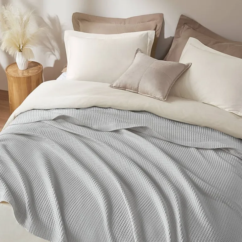 Madison Park Waffle Weave Cotton Lightweight Blanket