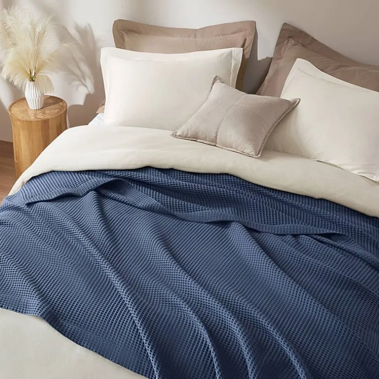 Madison Park Waffle Weave Cotton Lightweight Blanket