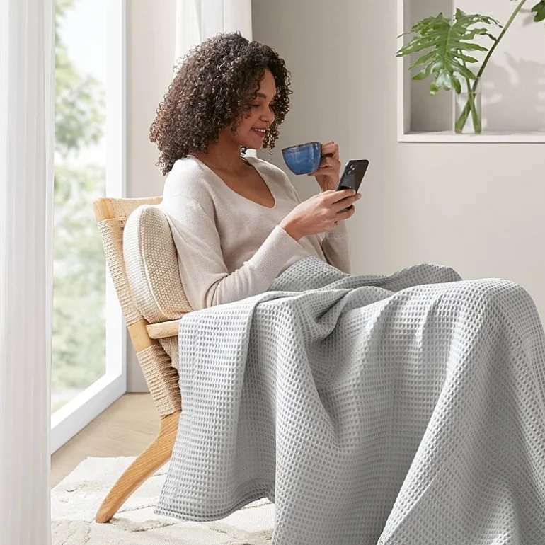Madison Park Waffle Weave Cotton Lightweight Blanket