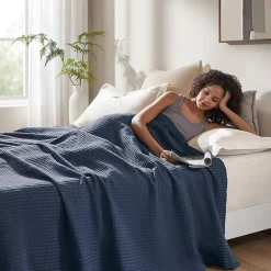Madison Park Waffle Weave Cotton Lightweight Blanket