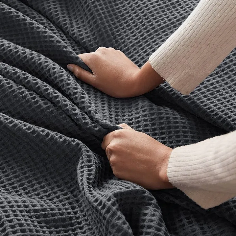 Madison Park Waffle Weave Cotton Lightweight Blanket