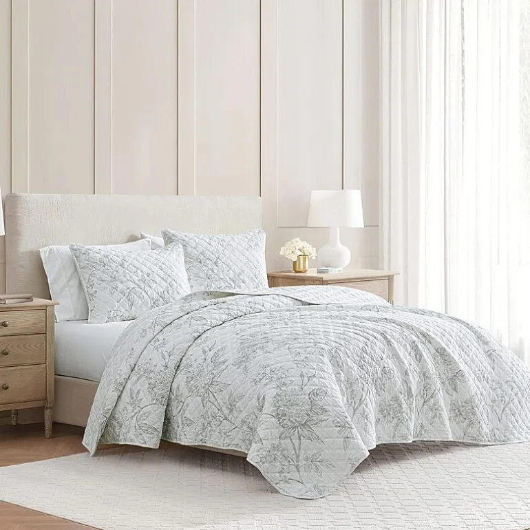 Martha Stewart Vine Flora Easy Care Quilt Set