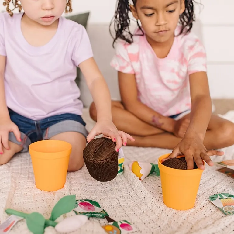 Melissa & Doug Flower Gardening Play Set 16-pc. Garden Toy