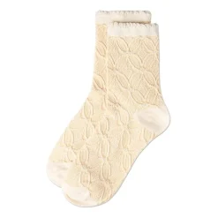 MeMoi Textured Floral Scallop Edge Womens Breathable 1 Pair Quarter Ankle Socks