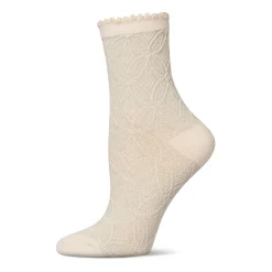 MeMoi Textured Floral Scallop Edge Womens Breathable 1 Pair Quarter Ankle Socks