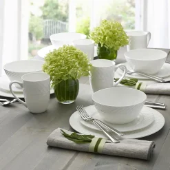 Mikasa Trellis 16-pc. Bone China Dinnerware Set