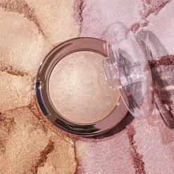 MILANI Baked Highlighter